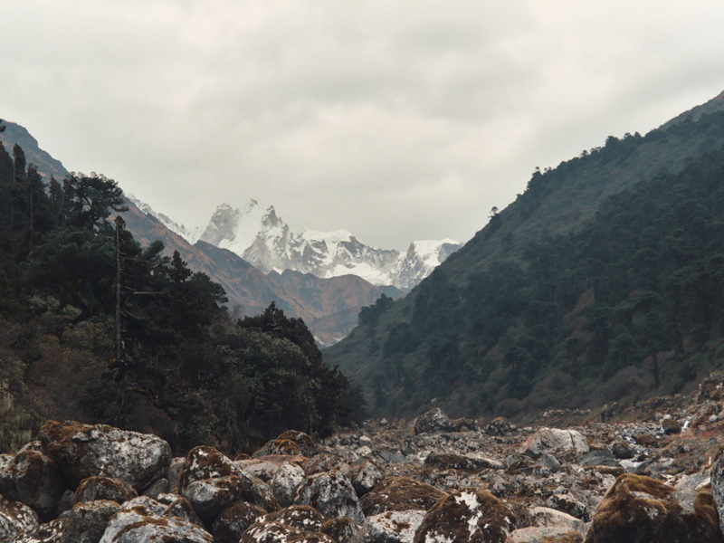 Trek to Kanchanjunga, Deep-cut Glaciers Trekking, Kanchenjunga base camp cost, kanchenjunga base camp trek nepal, kanchenjunga base camp weather