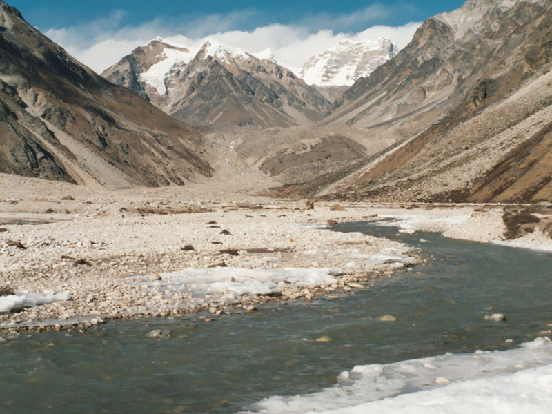 Kanchenjunga yalung glacier trekking package, South Kanchenjunga Base Camp Trek, Kanchenjunga Circuit Trek, Trekking in high altitudes of Kanchenjunga